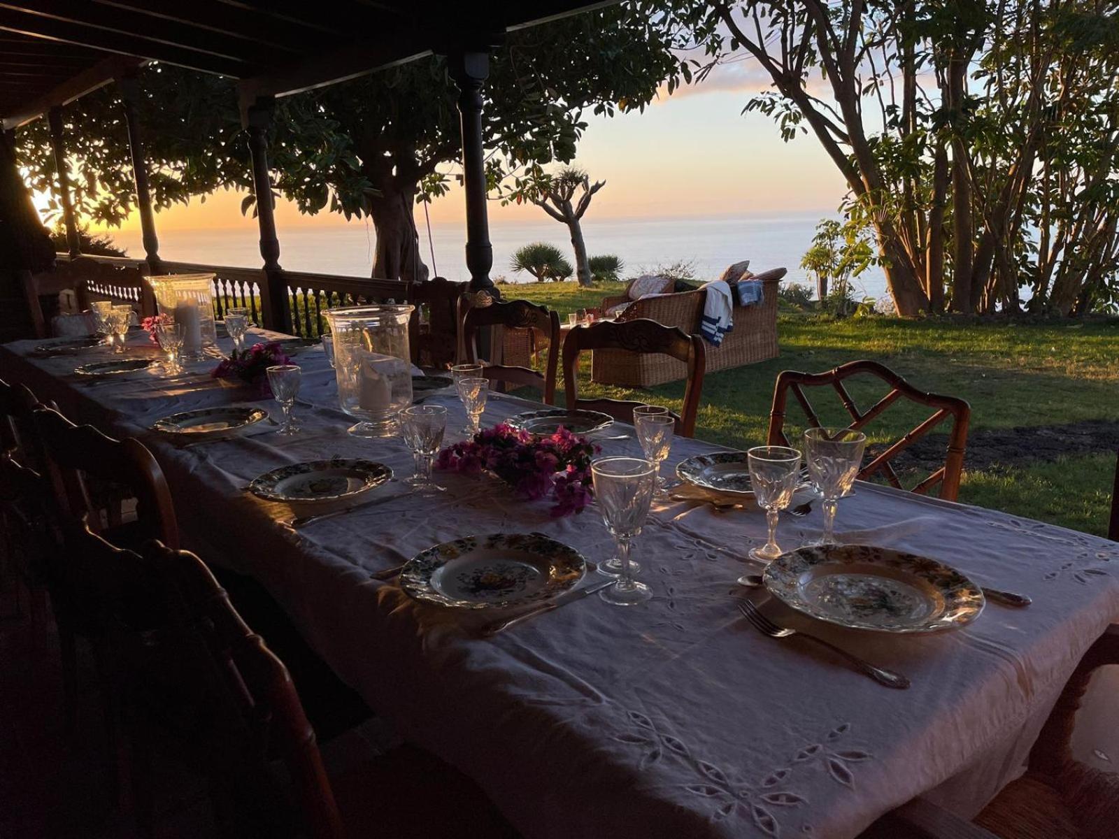 La Rayuela Suites Frontera Luaran gambar