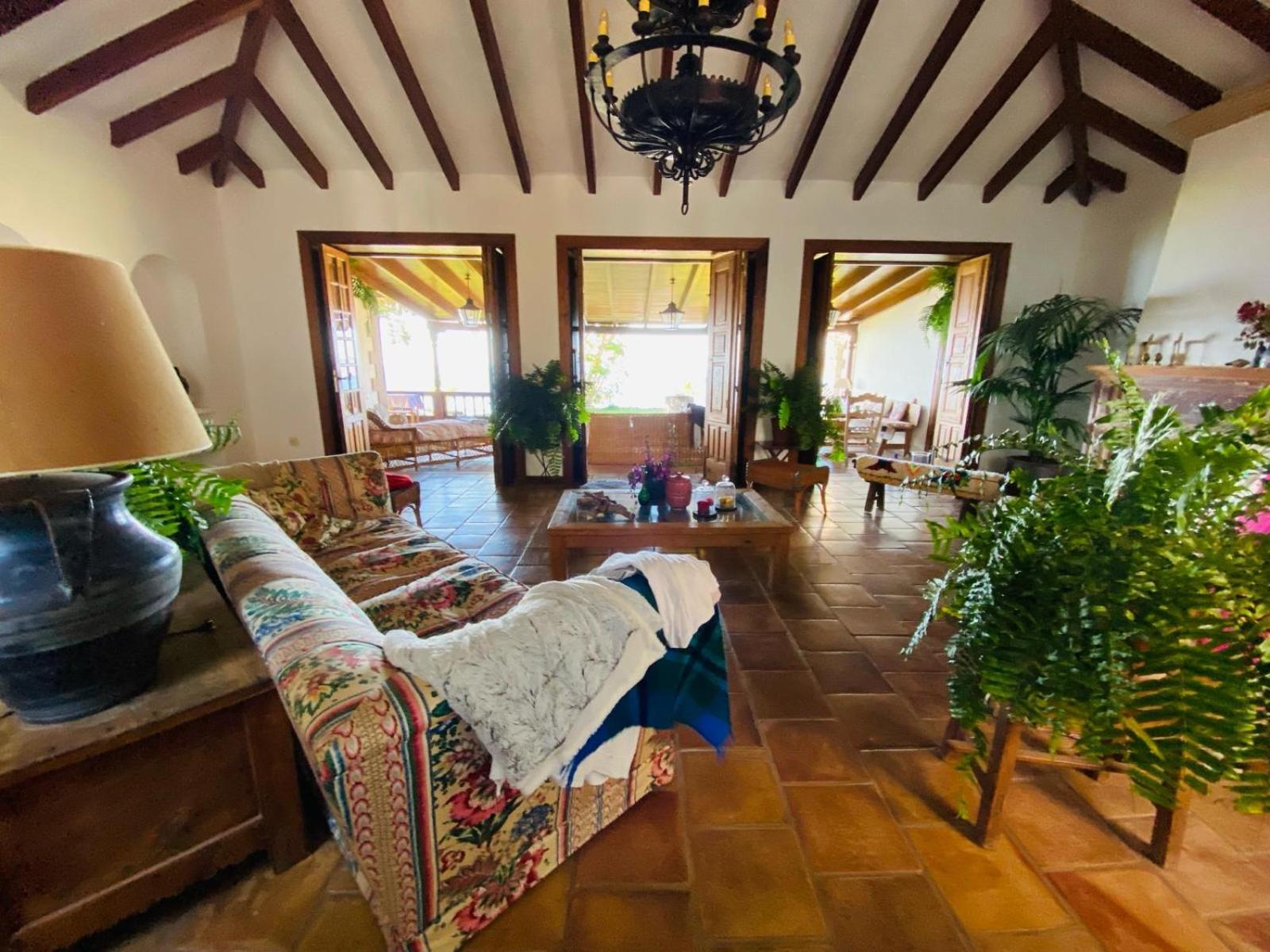 La Rayuela Suites Frontera Luaran gambar