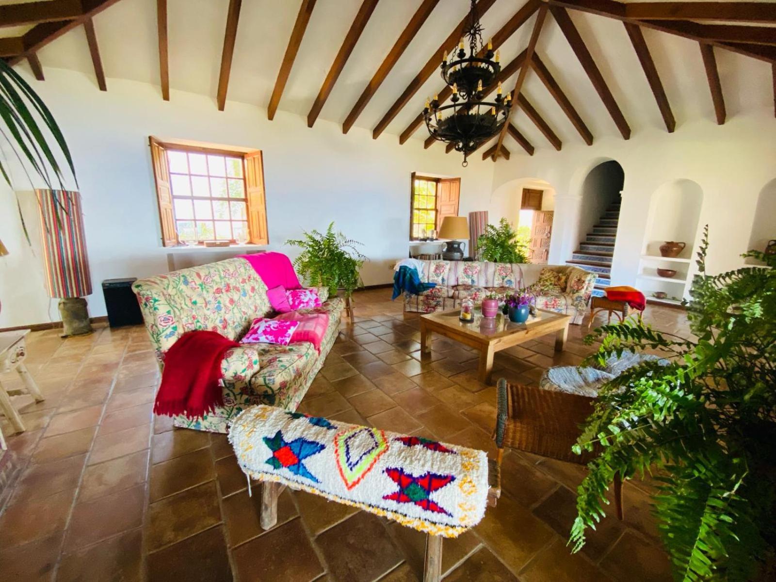 La Rayuela Suites Frontera Luaran gambar