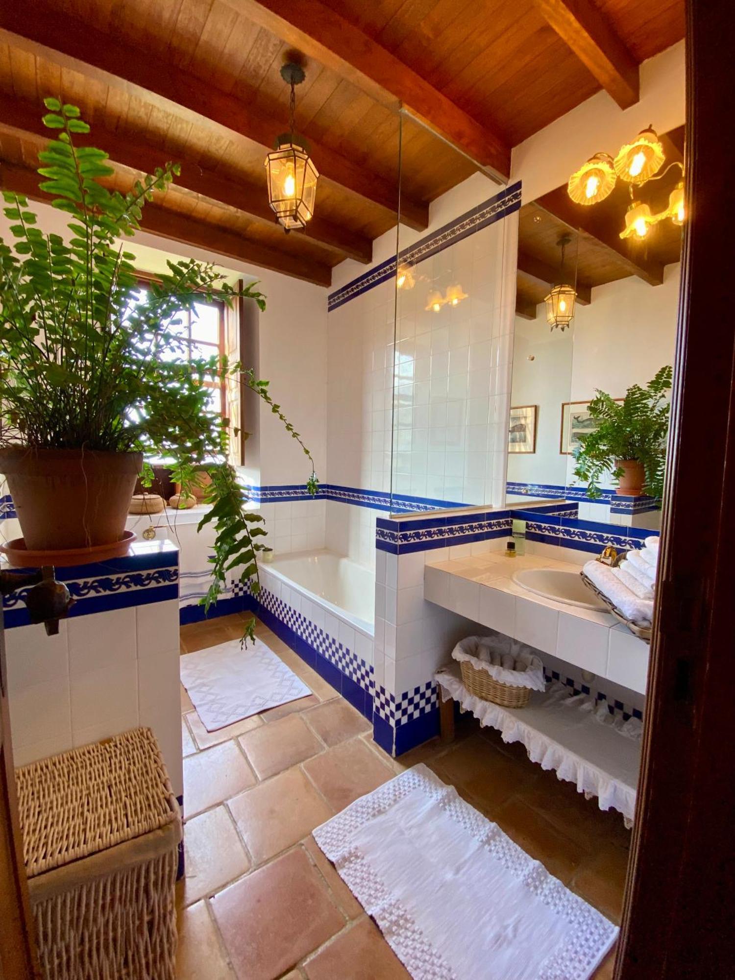 La Rayuela Suites Frontera Luaran gambar