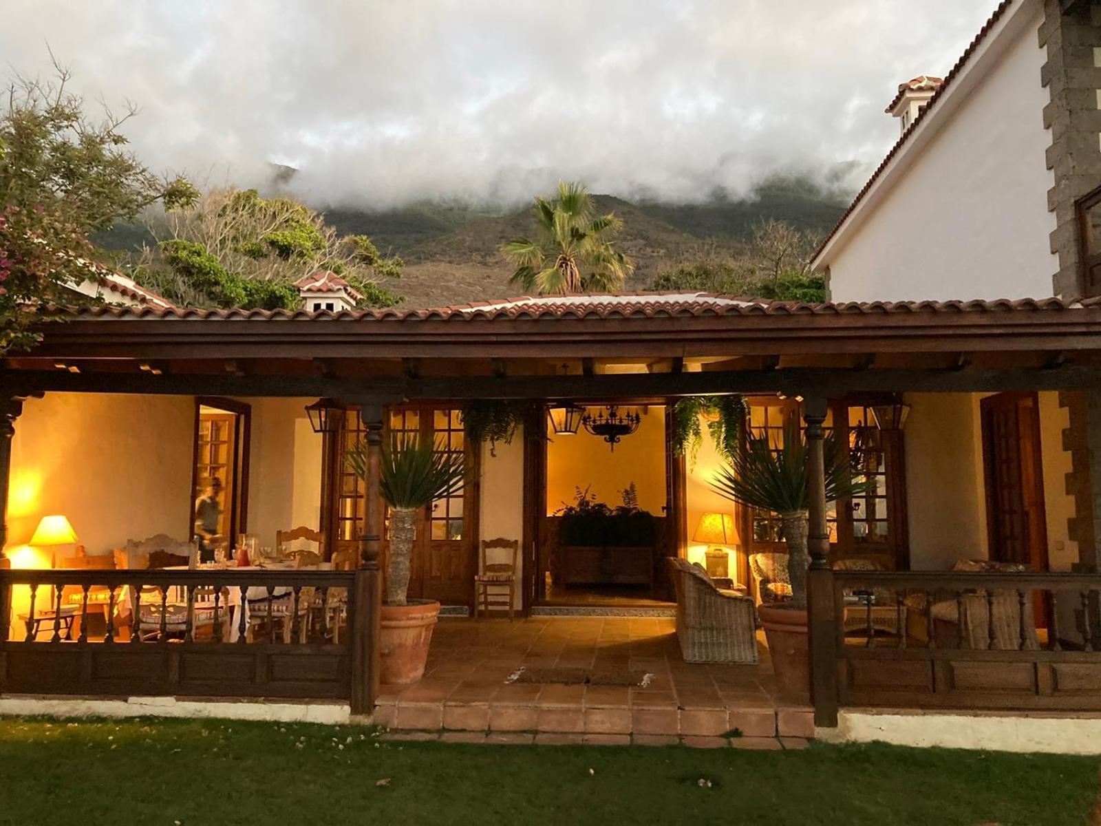 La Rayuela Suites Frontera Luaran gambar